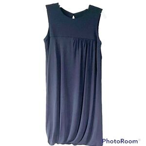 JAYGODFREY Navy blue sleeveless lightweight silky soft elegant pleated dress